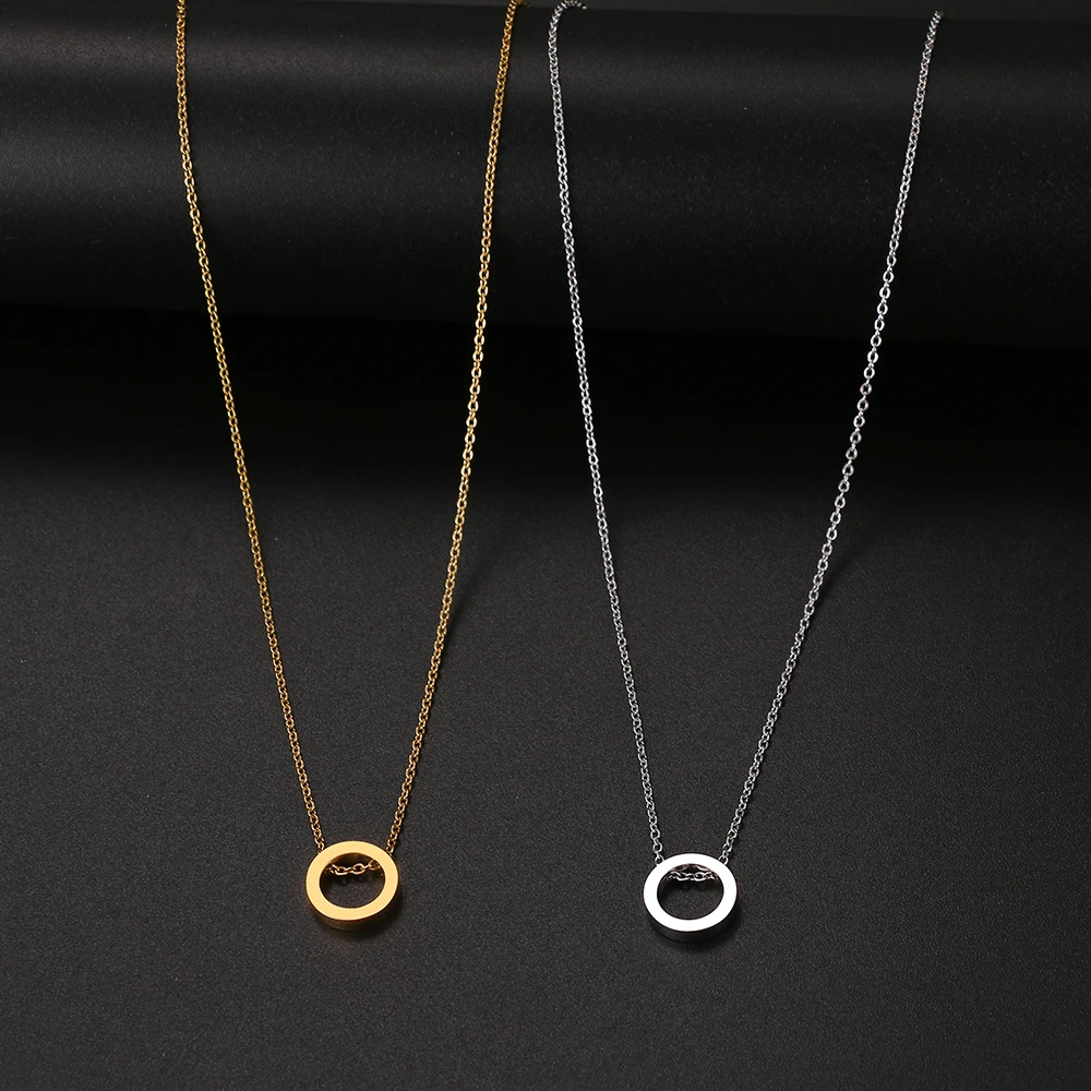 Hollow Circle Necklace
