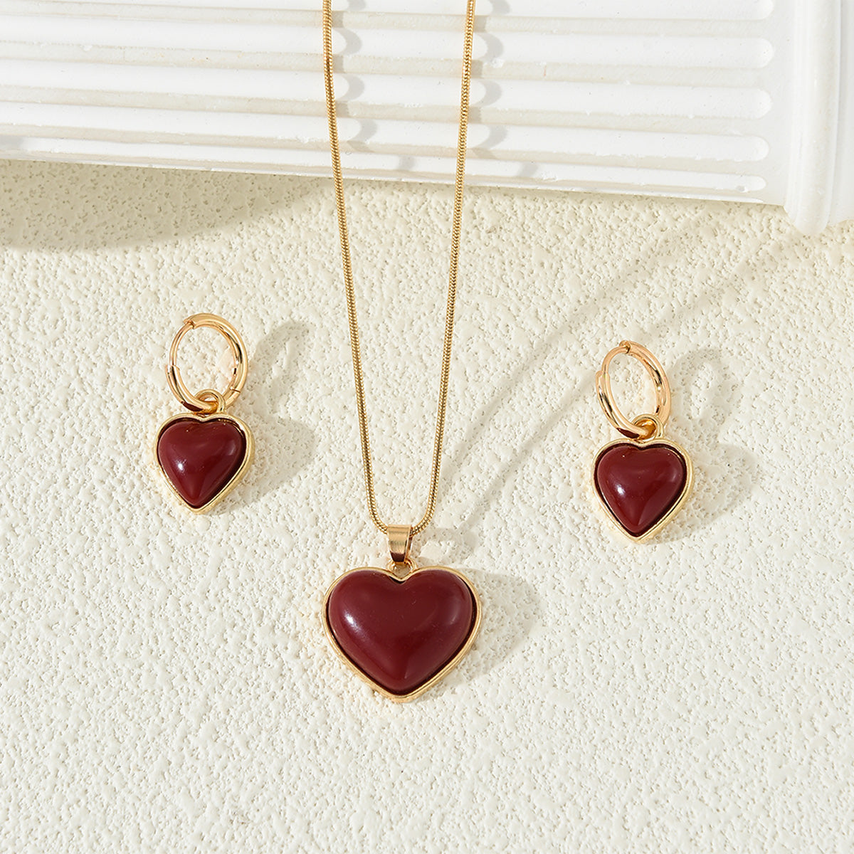 3pc Vintage Red Heart Necklace & Earring Se