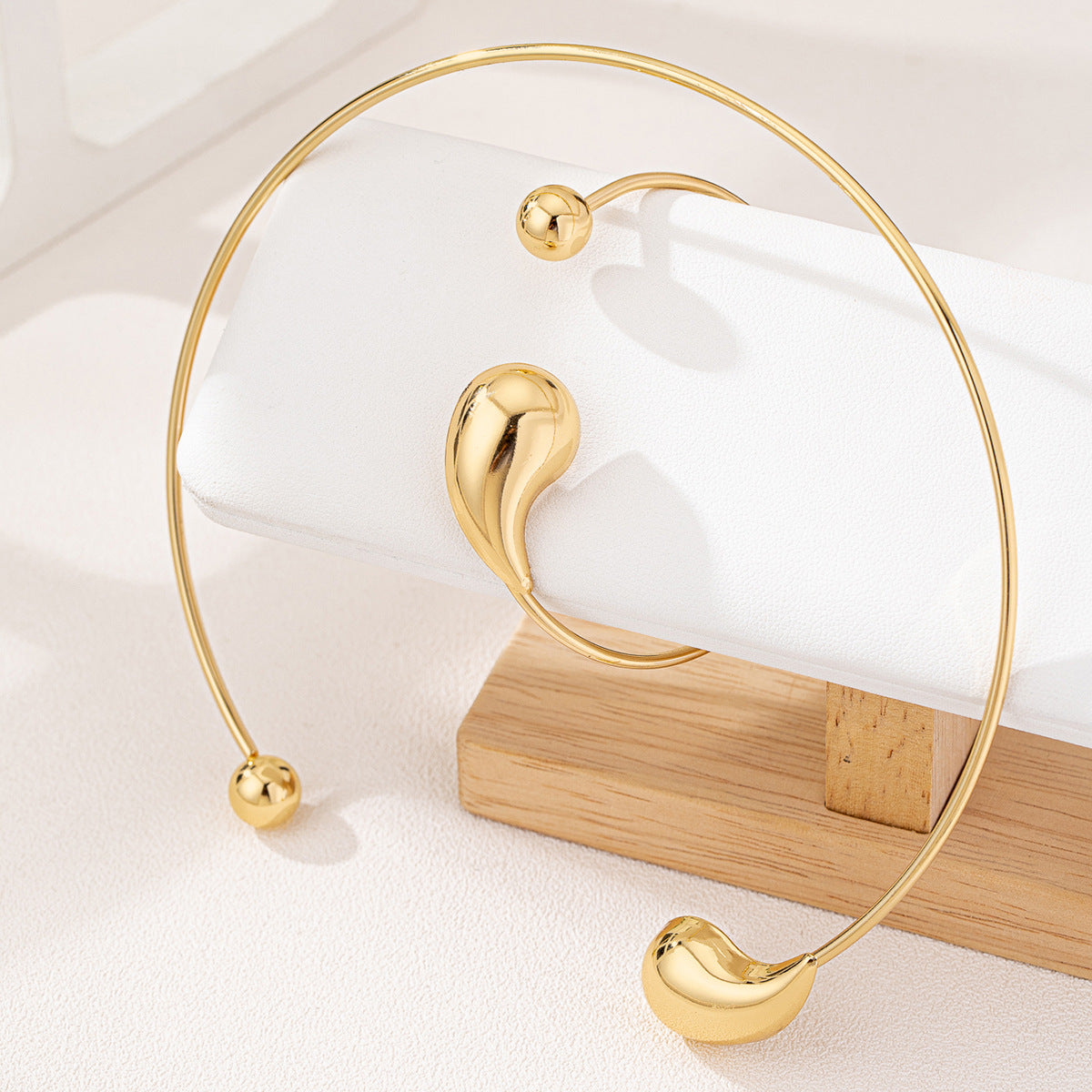 2pc Teardrop Orb Collar Jewelry Set