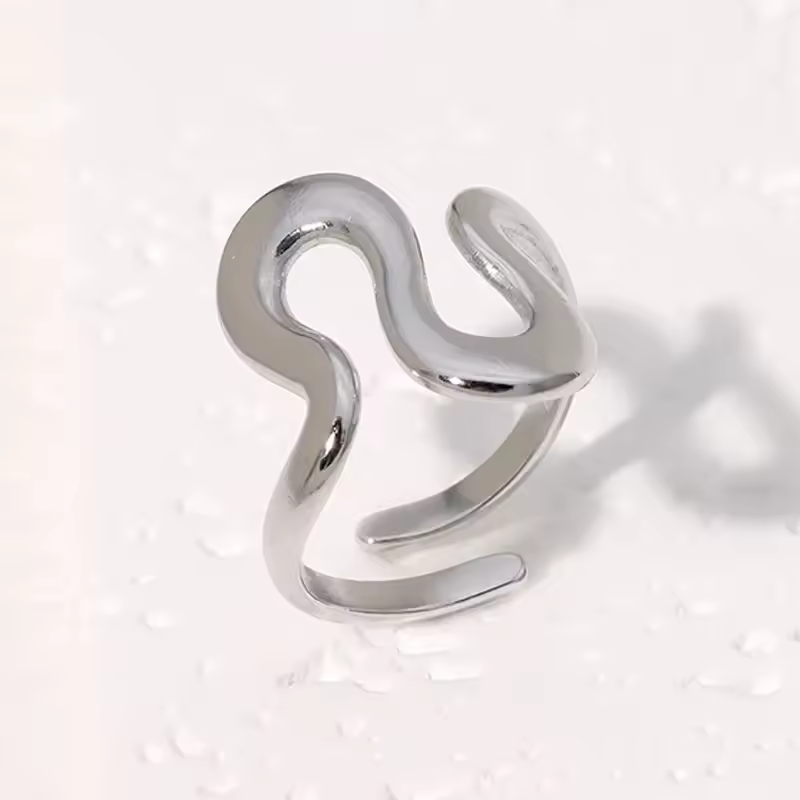 Exaggerated Wave Ring