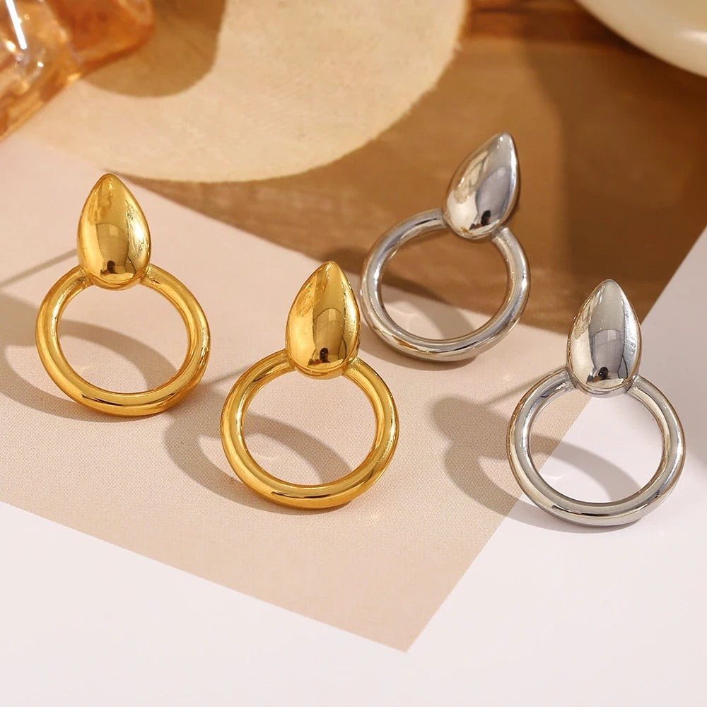 Dainty Water Droplet Stud Earrings