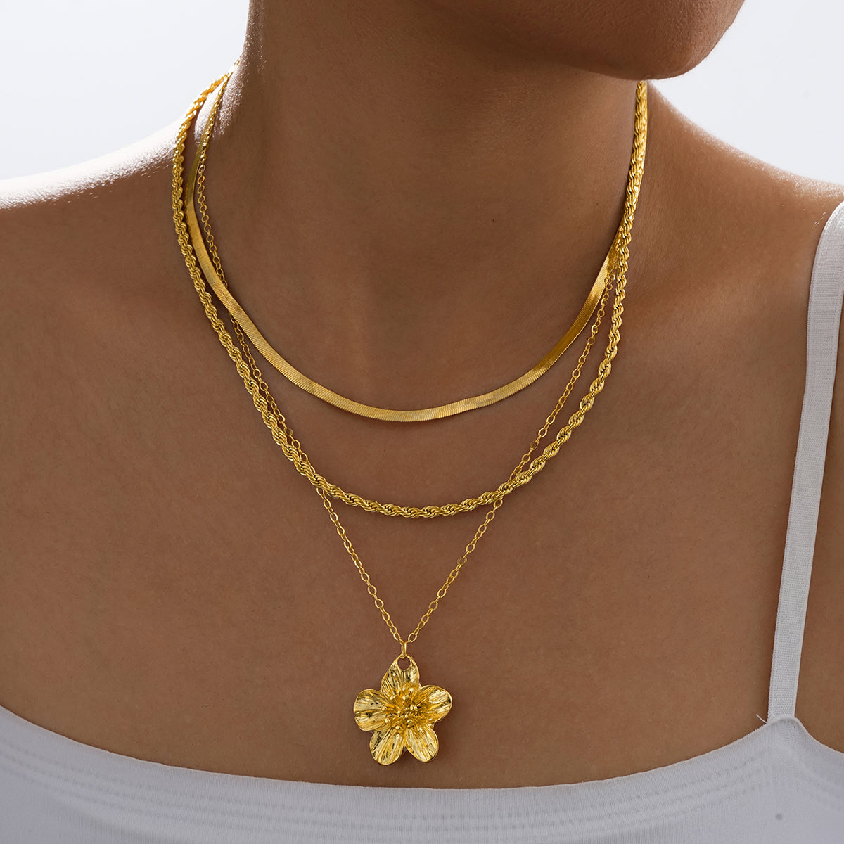 3pc Floral Pendant Layered Necklace Set