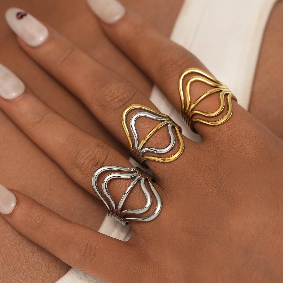 Geometric Irregular Stacking Ring