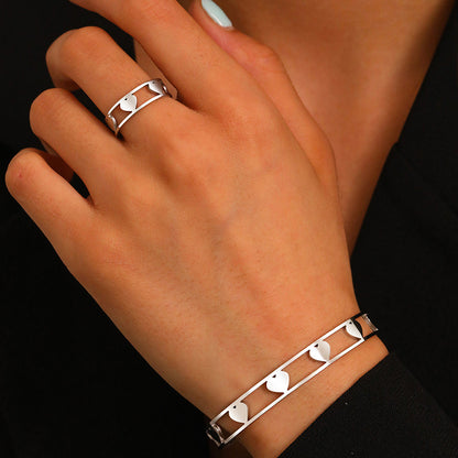 2pc Gold Heart Cutout Bracelet & Ring Set