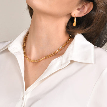 18k Gold Paperclip Chain Necklace