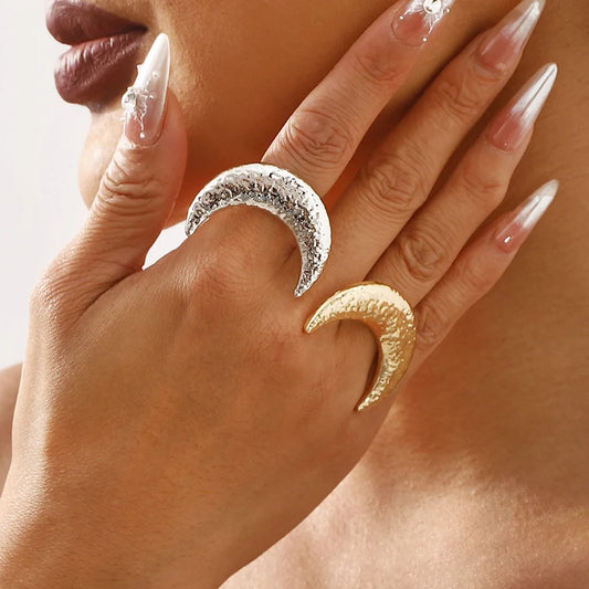 Vintage Moon Ring Set
