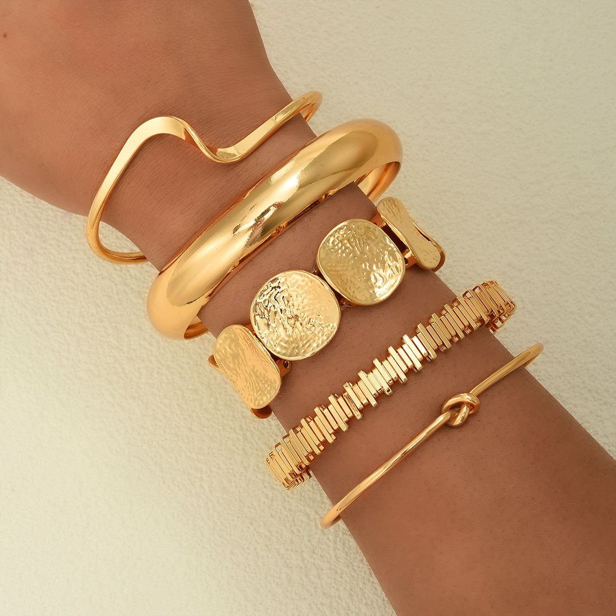 5pc Gold Knot Bangle Bracelet Set