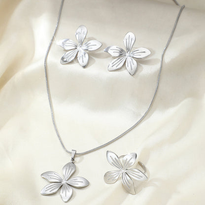 3pc Bold Petal Jewelry Set