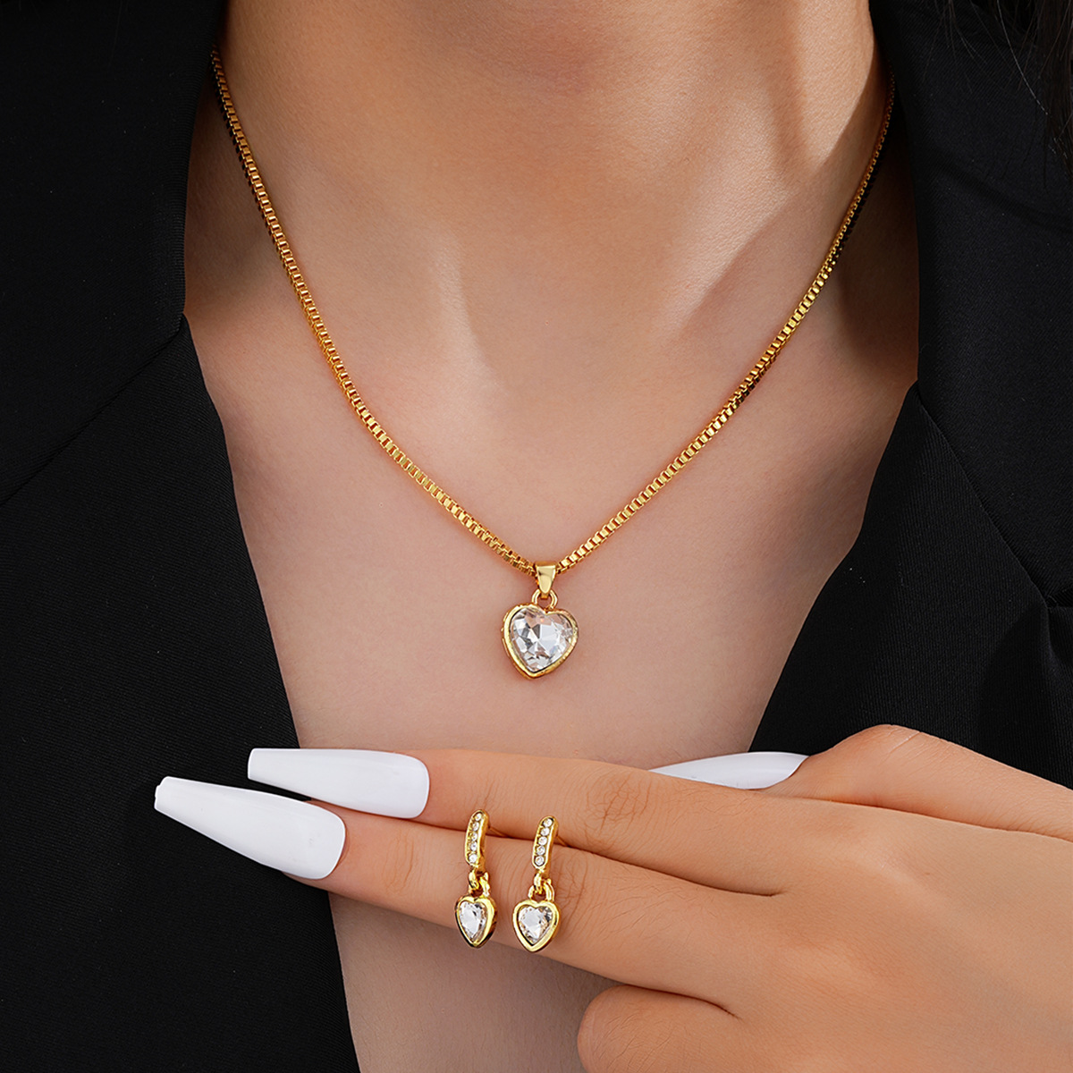 2pc Crystal Heart Pendant Necklace & Earrings Set