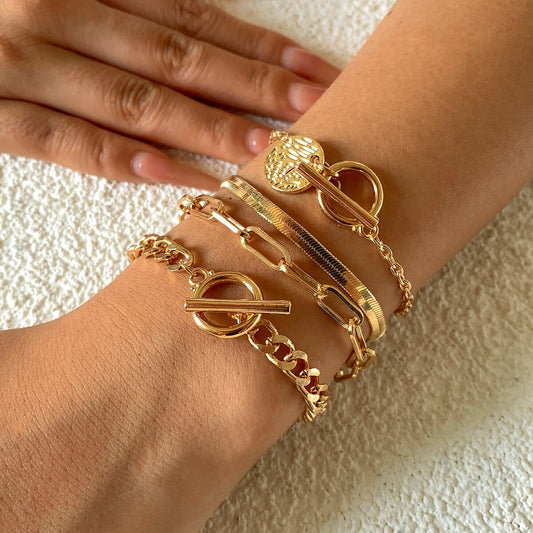 Cuban Link Coin Pendant Bracelet