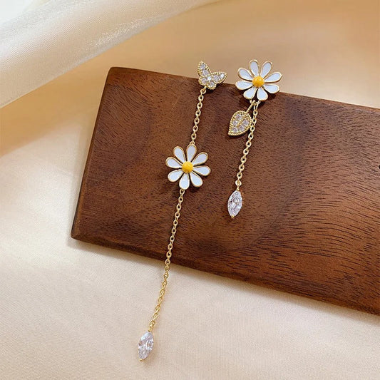 Long Daisy Asymmetrical Earrings