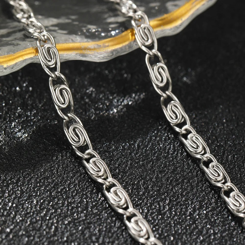 Elegant Scroll Bracelet