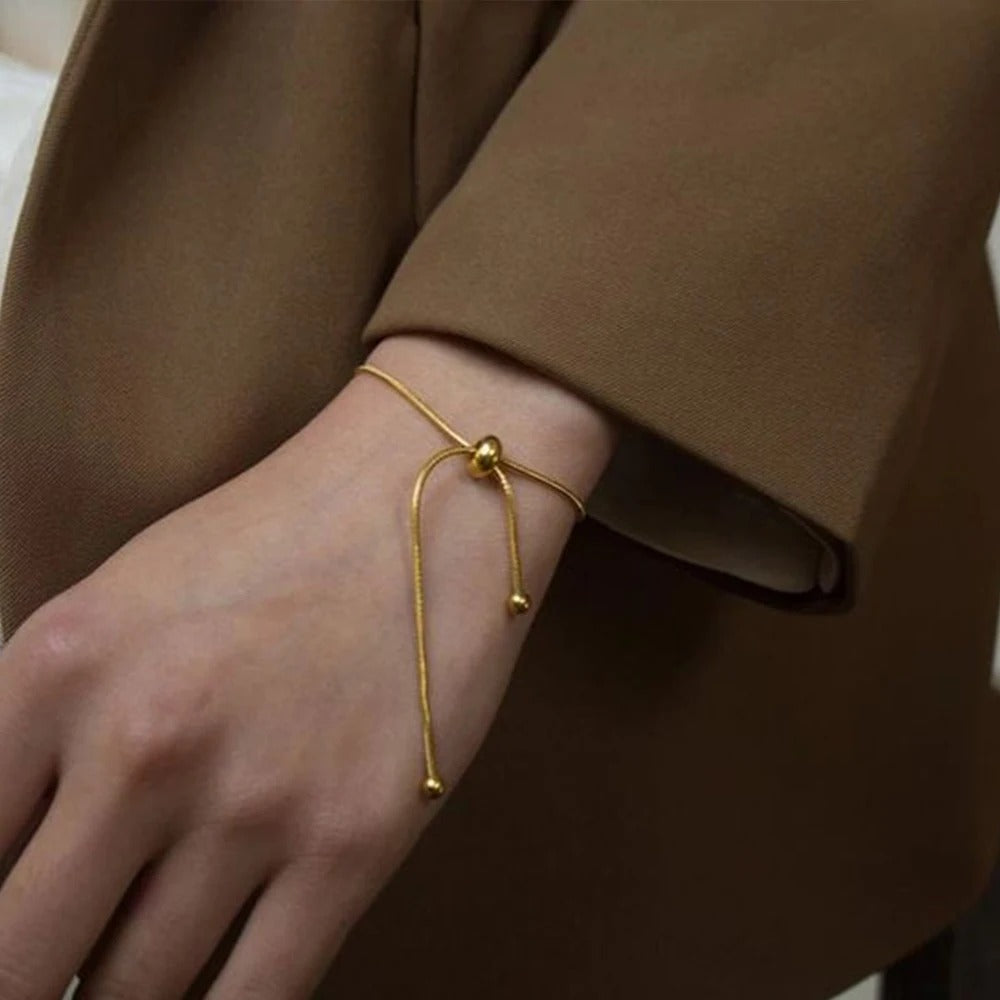 Dainty Adjustable Pull Bracelet
