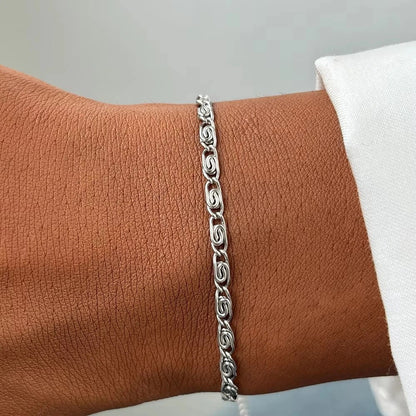 Elegant Scroll Bracelet